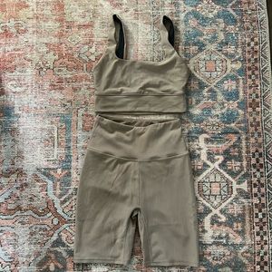 Varley Let’s Move Rib Set